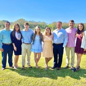 Meet your Posher, Kim